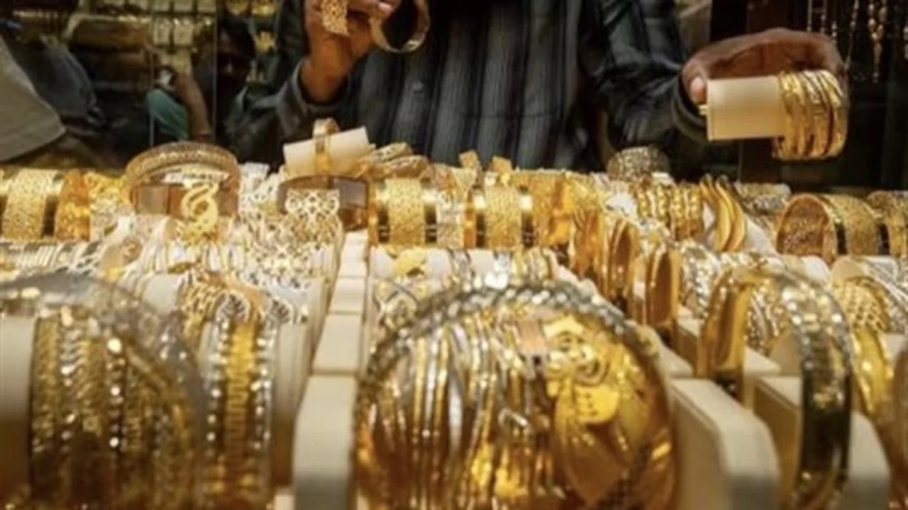 تغيرات سعر الذهب عيار 21 في الصاغة خلال تعاملات يوم الخميس 2-4-2026